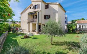 Apartment Zrinka-2 By Interhome