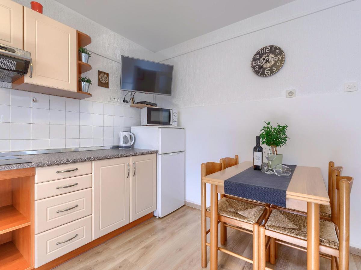 Apartment Zrinka-2 By Interhome Poreč Exteriér fotografie